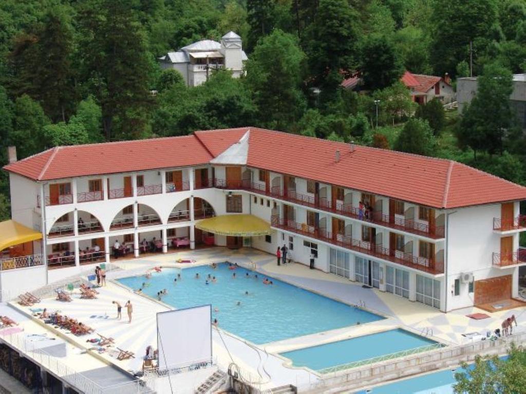 Sara'S Sons Hotel Baile Herculane Exterior photo